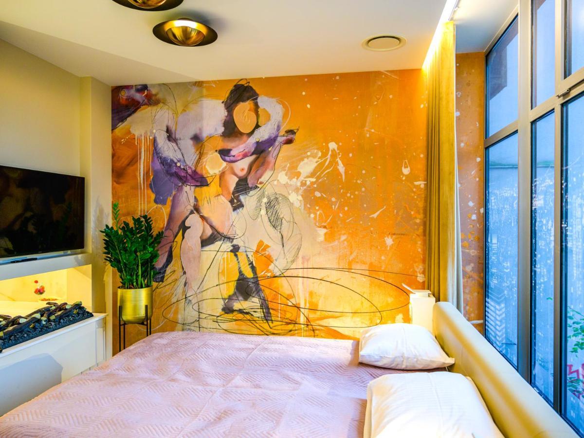 Pietryna Apartments Luxury - Sauna , Jacuzzi , Bezposrednio Przy Ul Piotrkowskiej Lodz  Luaran gambar